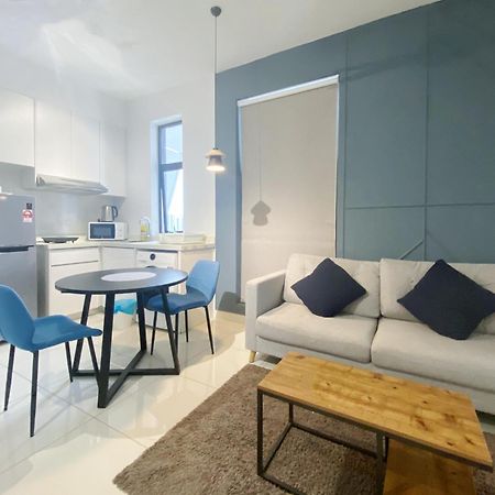 Nj Homestay At Arte Mont Kiara Kuala Lumpur Luaran gambar