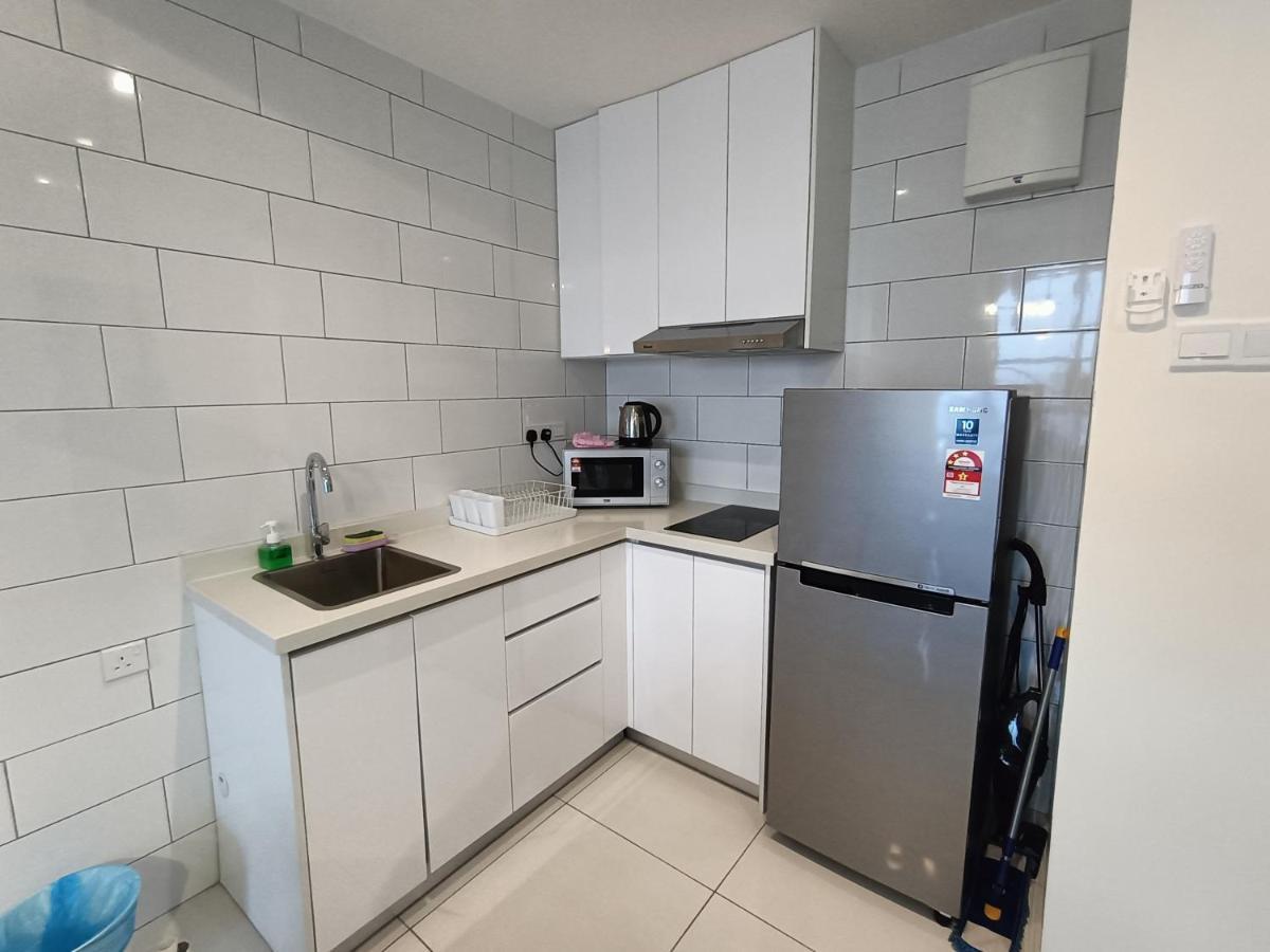 Nj Homestay At Arte Mont Kiara Kuala Lumpur Luaran gambar