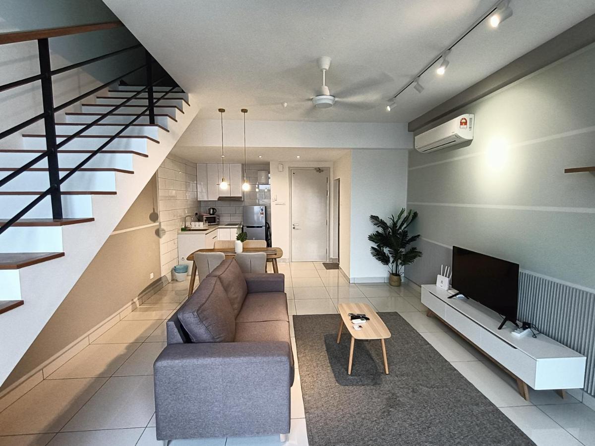 Nj Homestay At Arte Mont Kiara Kuala Lumpur Luaran gambar